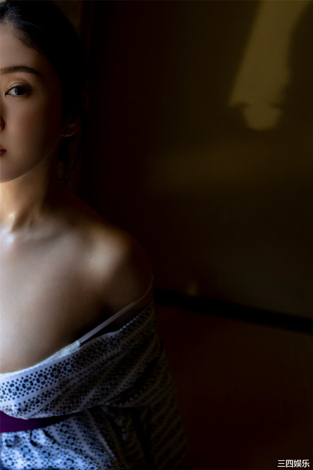 园都写真集《園都と行く！四国観光列車で１泊２日デート》高清全本