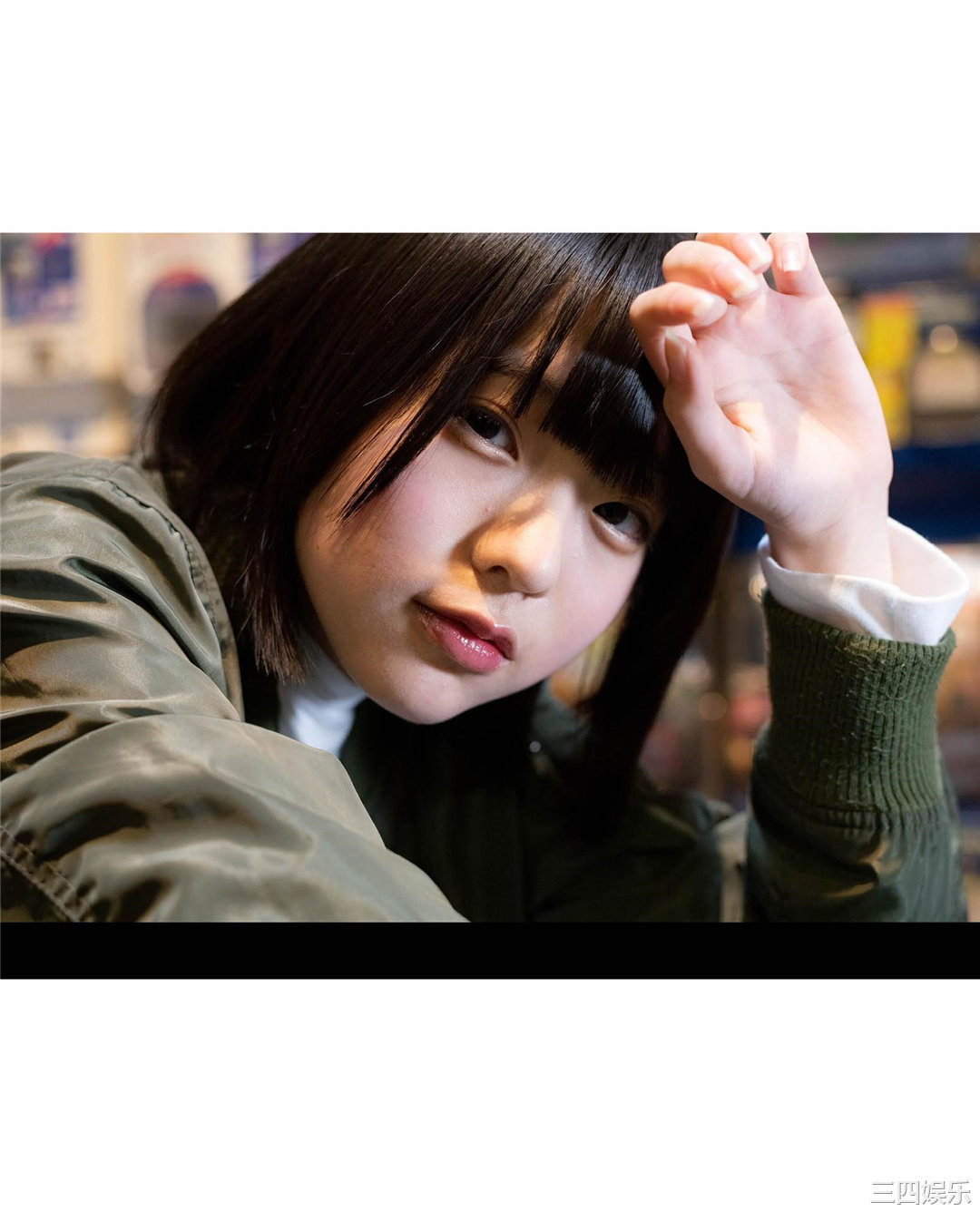 和田あずさ写真集《透明な青色》高清全本