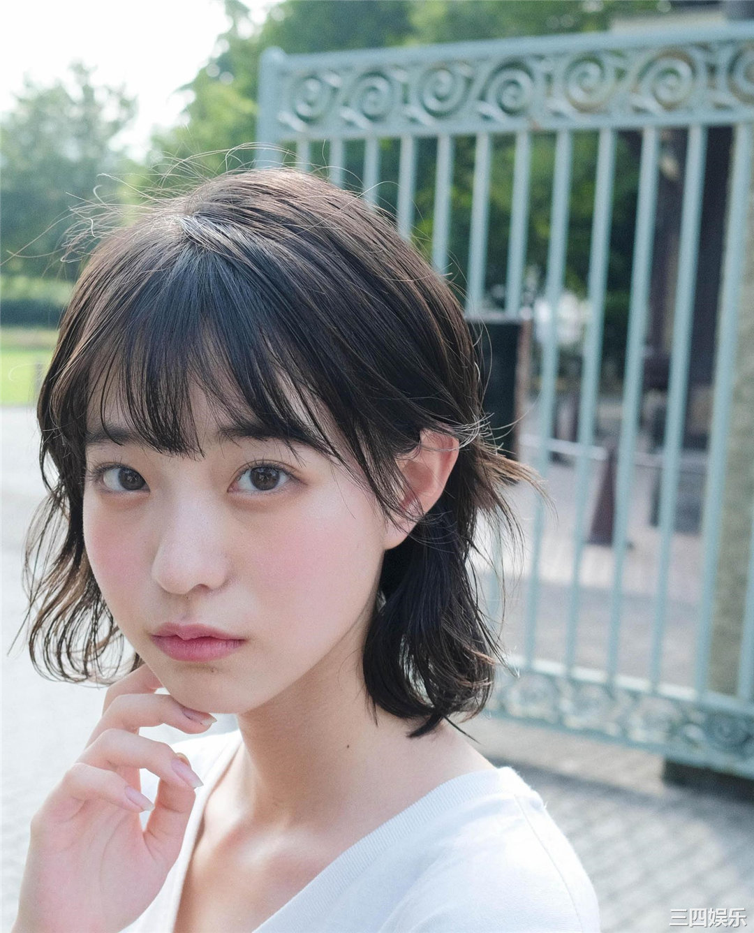 和田あずさ写真集《透明な青色》高清全本