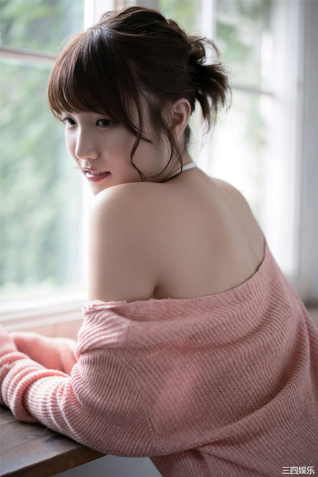 藤白れもん写真集《ビタミンビキニ》高清全本