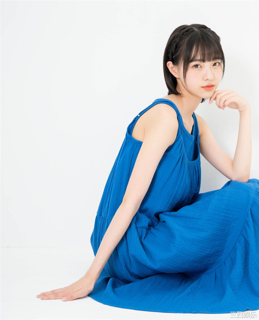 和田あずさ写真集《透明な青色》高清全本