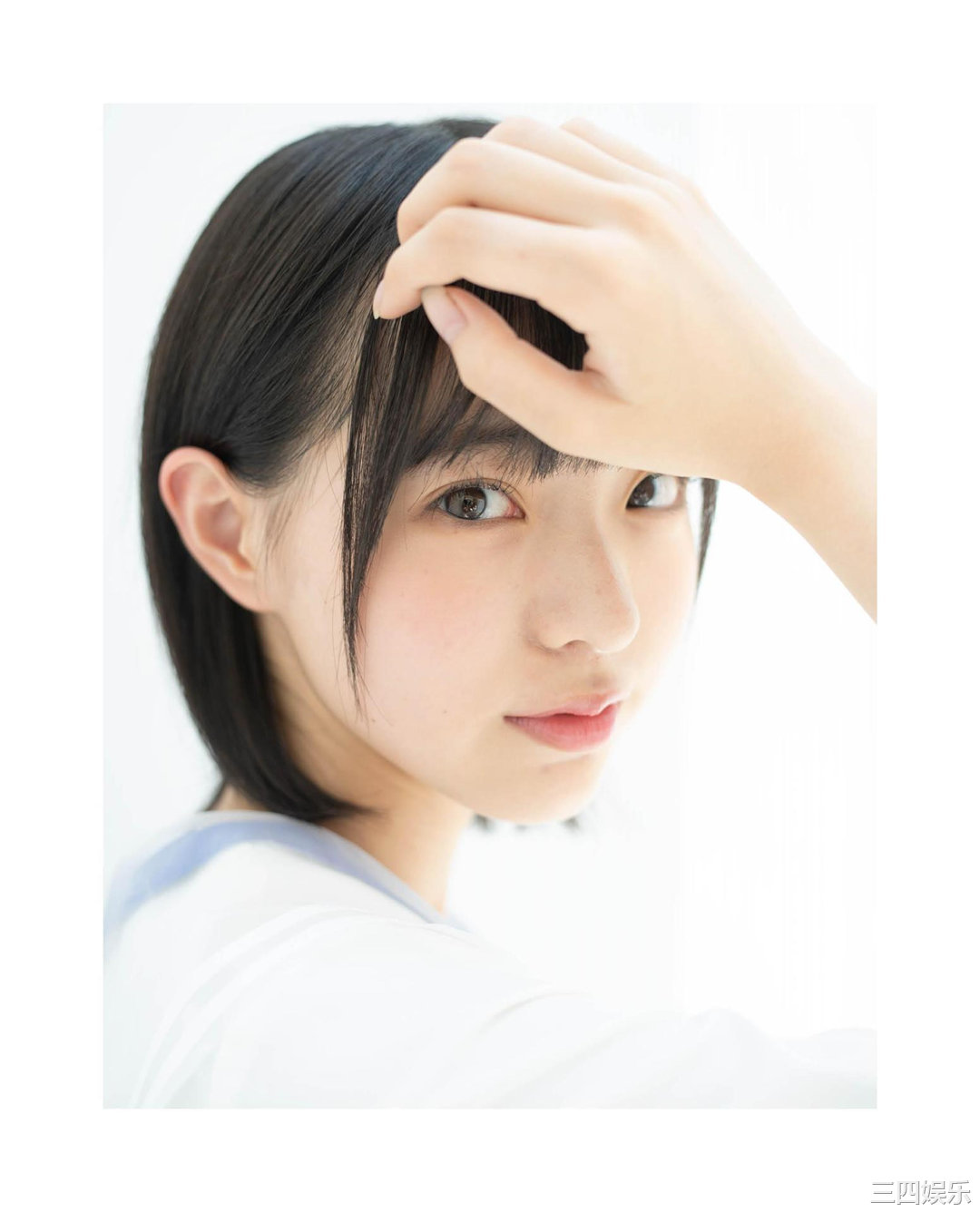 和田あずさ写真集《透明な青色》高清全本