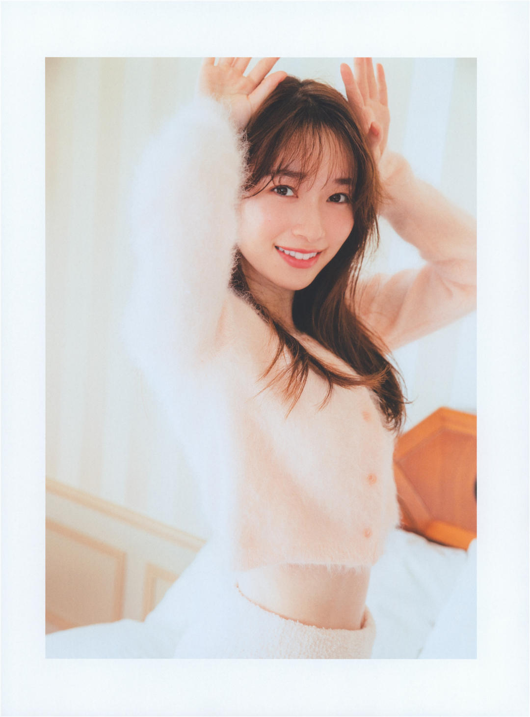 守屋丽奈1ST写真集《笑顔のグー、チョキ、パー》高清全本