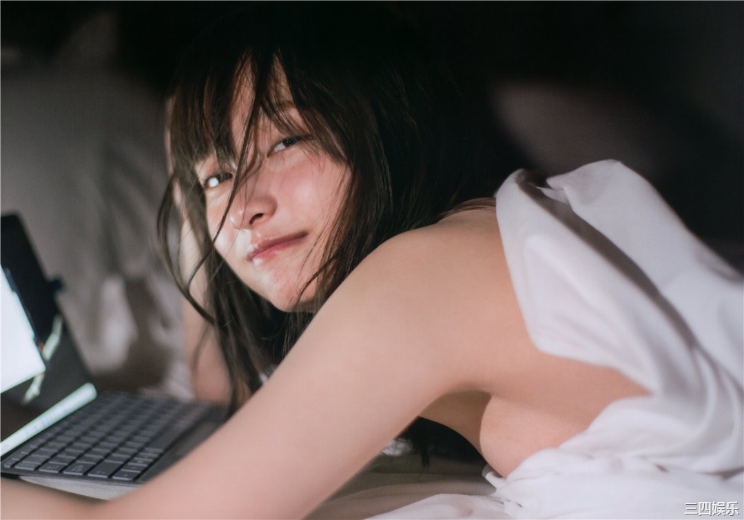 影山优佳1ST写真集《知らないことだらけ》高清全本