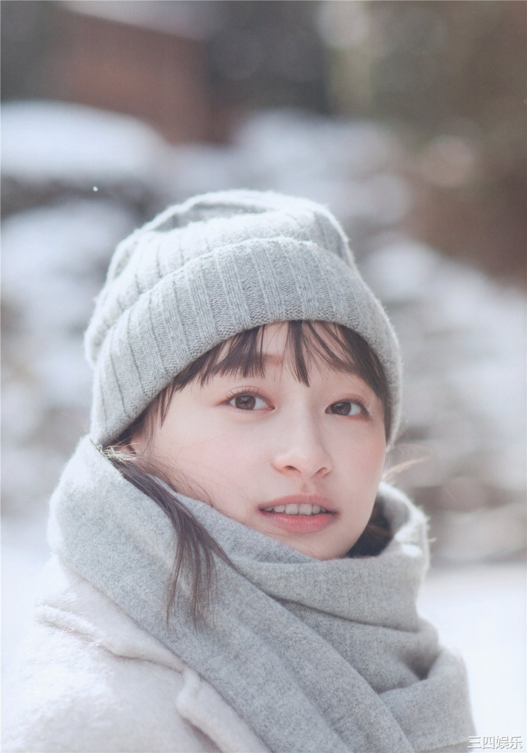 影山优佳1ST写真集《知らないことだらけ》高清全本