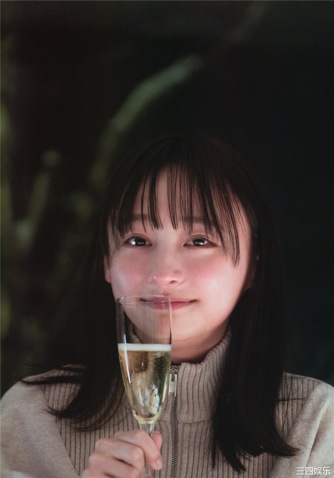 影山优佳1ST写真集《知らないことだらけ》高清全本