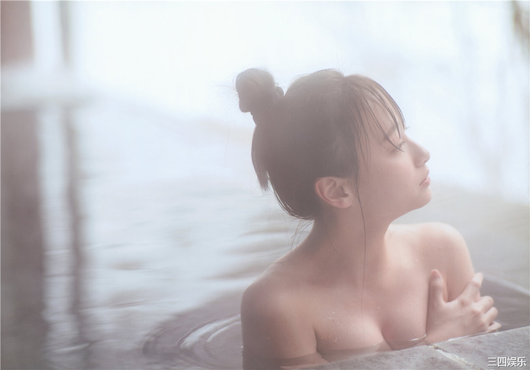 影山优佳1ST写真集《知らないことだらけ》高清全本