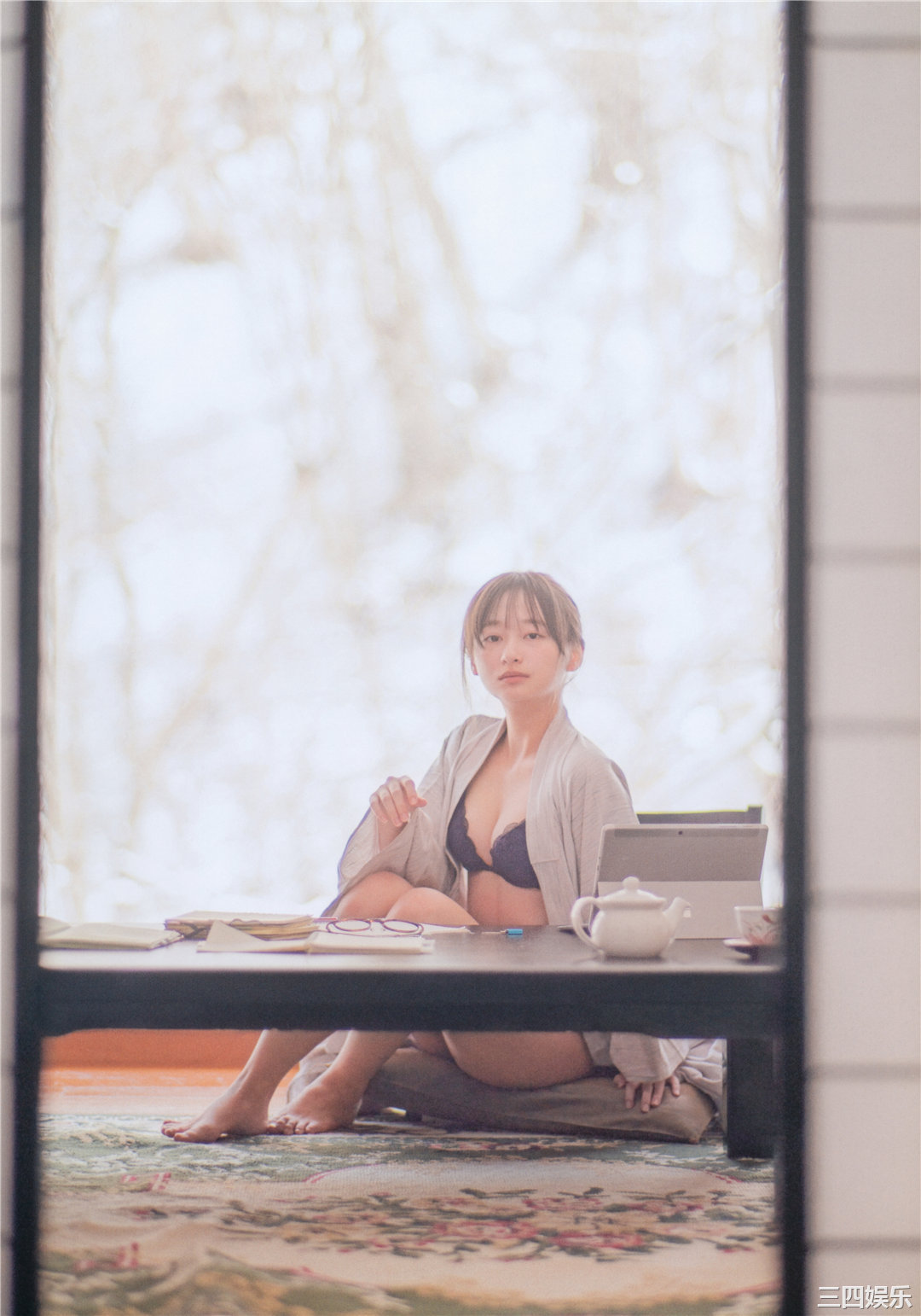 影山优佳1ST写真集《知らないことだらけ》高清全本