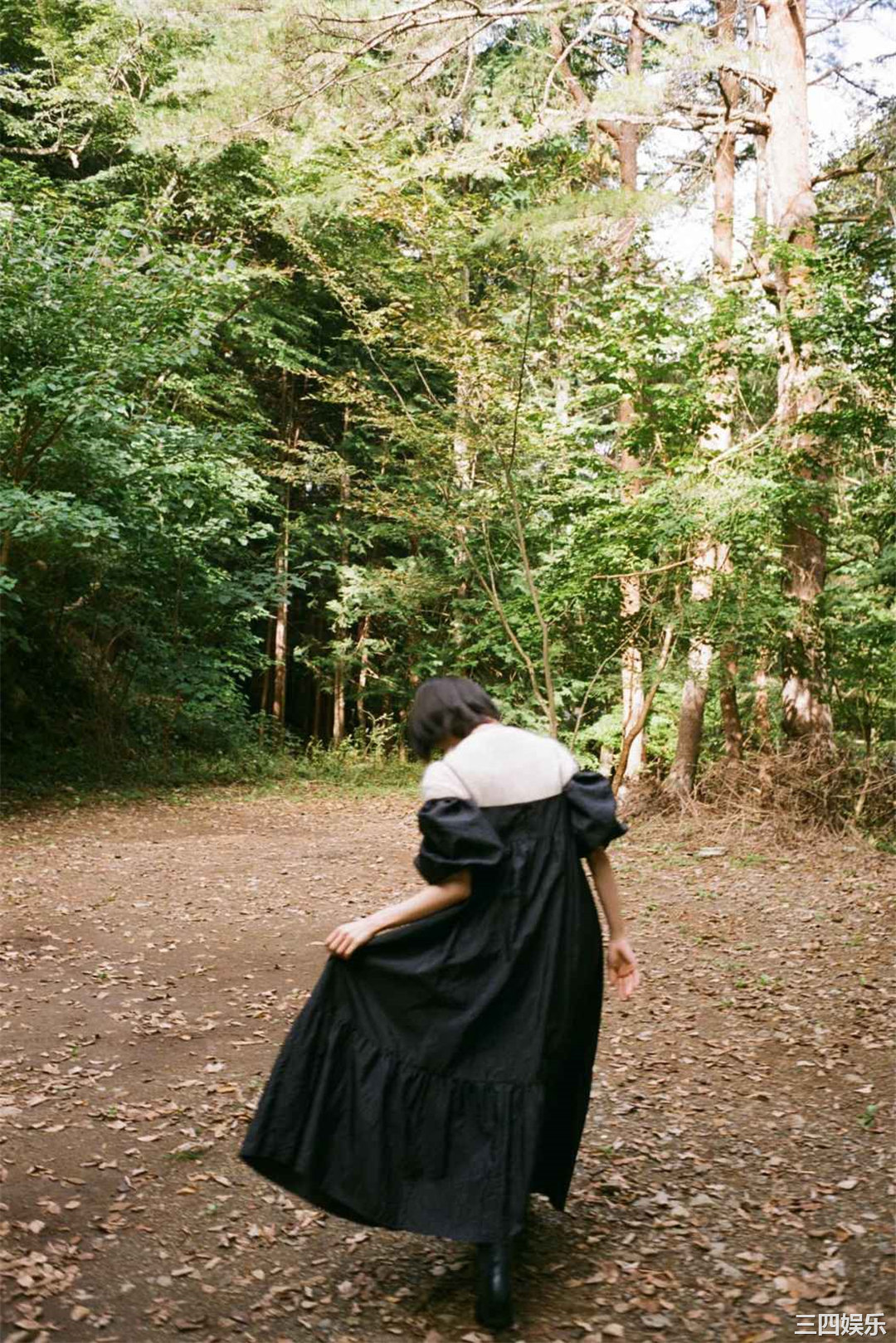 萩原实里写真集《resonance》高清全本