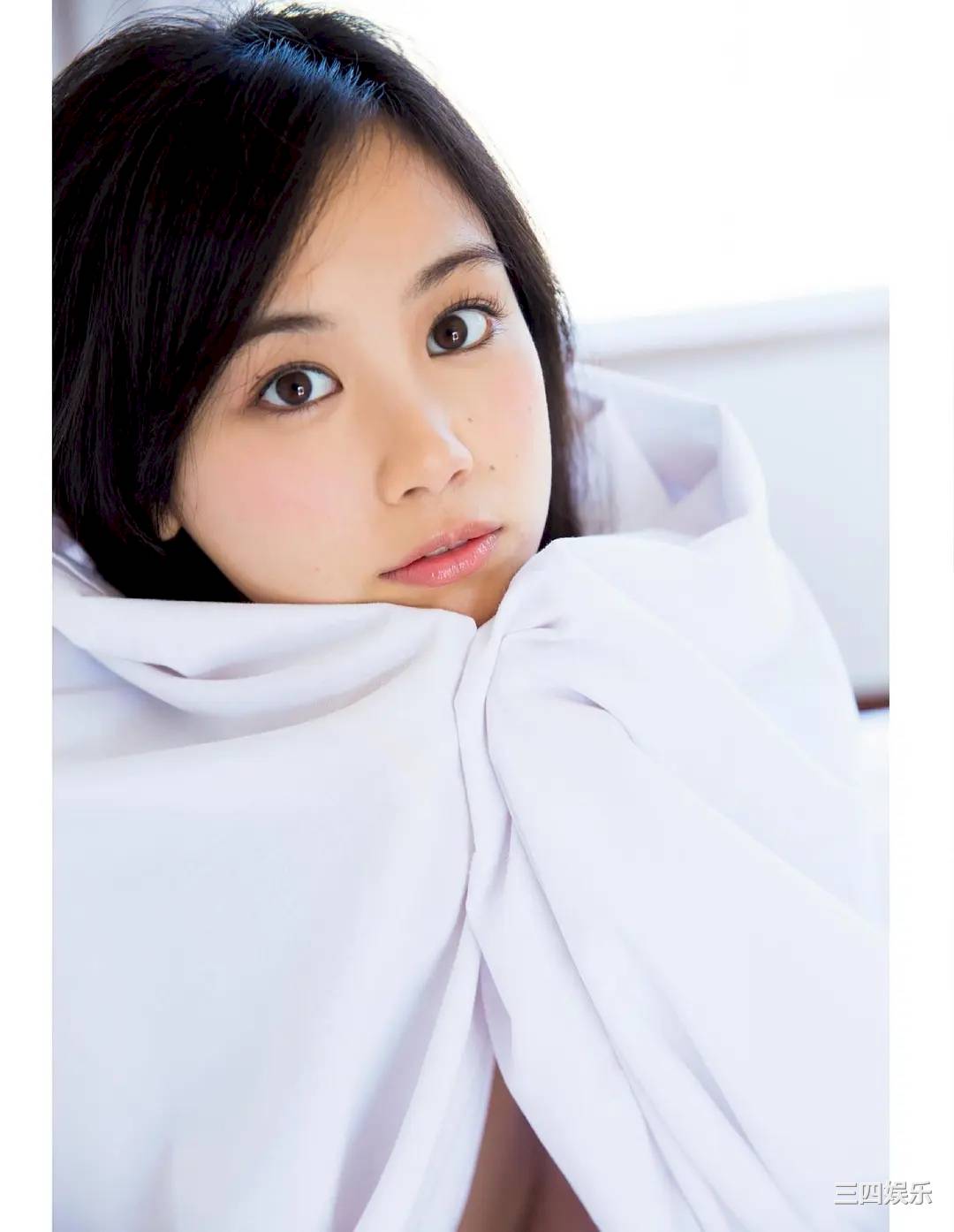 伊藤优衣1ST写真集《with YUI》高清全本