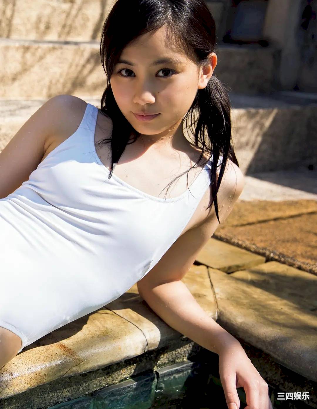 伊藤优衣1ST写真集《with YUI》高清全本