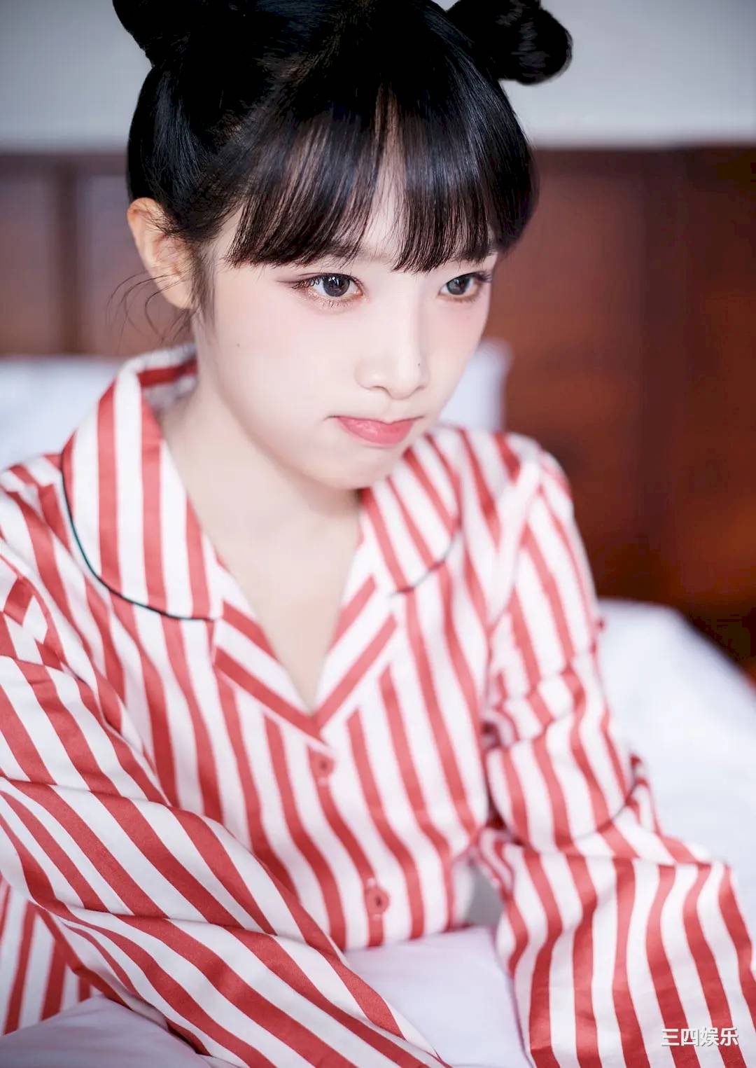 崔叡娜1ST写真集《YENA》高清全本