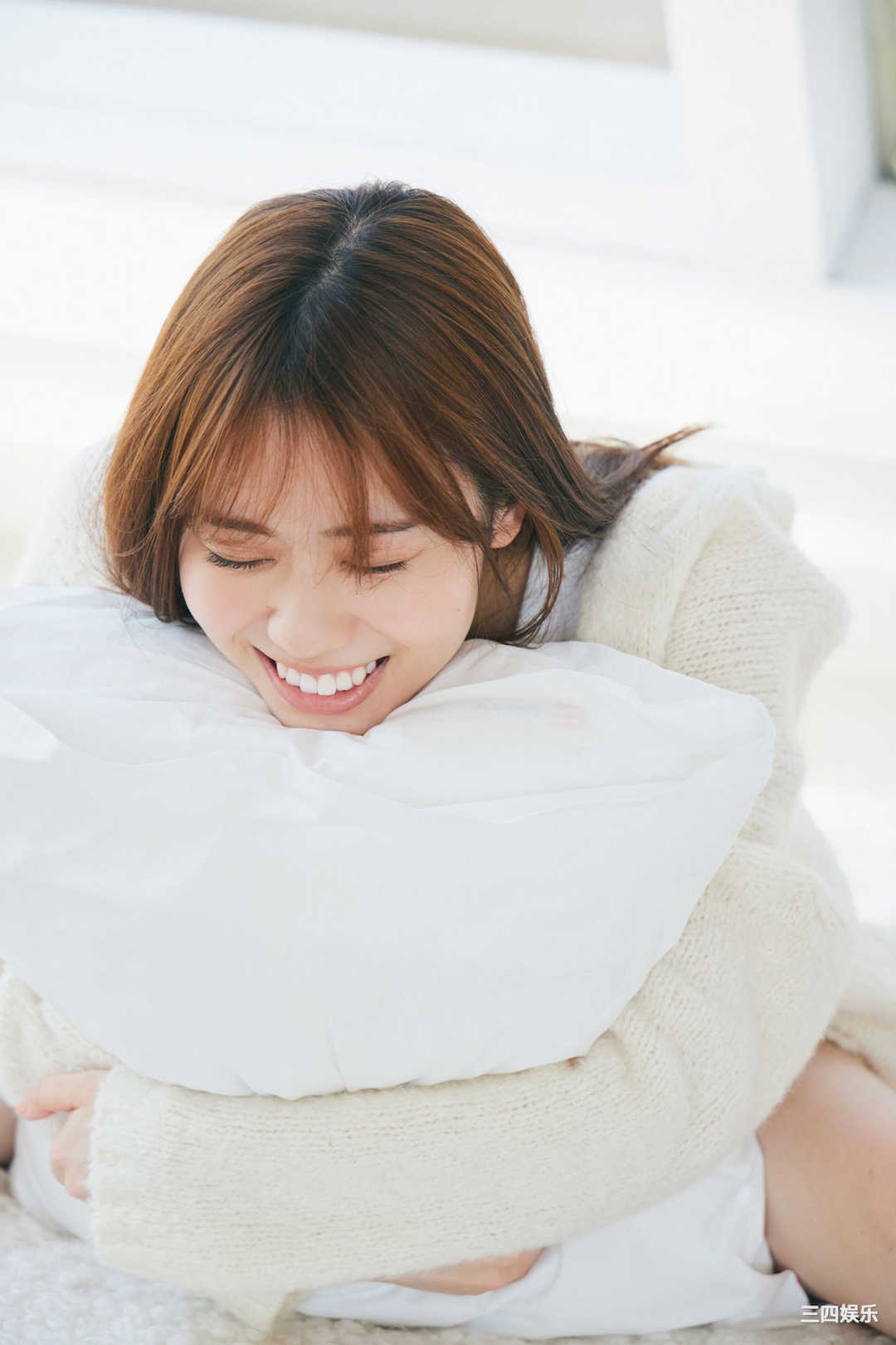 伊达さゆり写真集《WHITE graph デジタル写真集》高清全