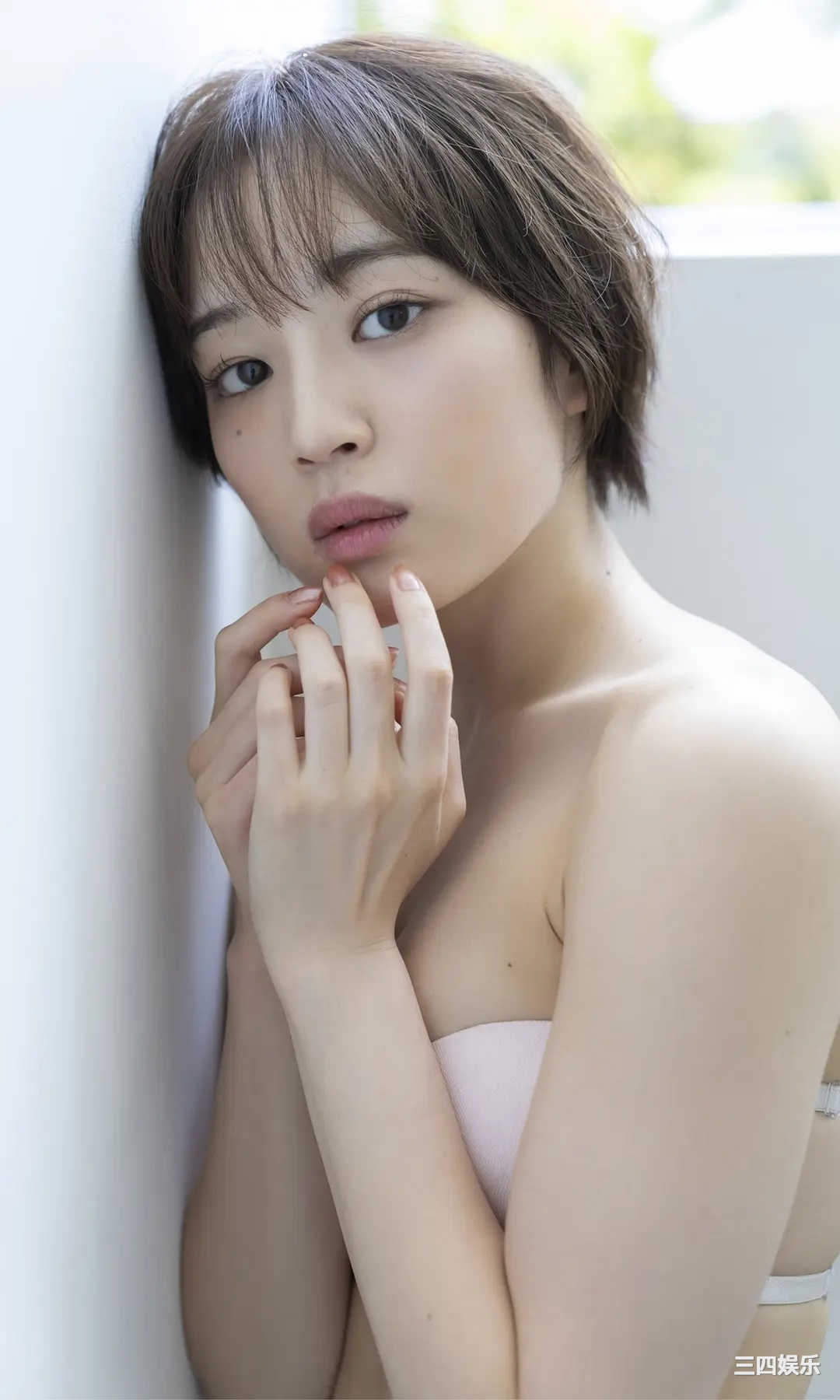 尾台彩香写真集《クセになる。》高清全本