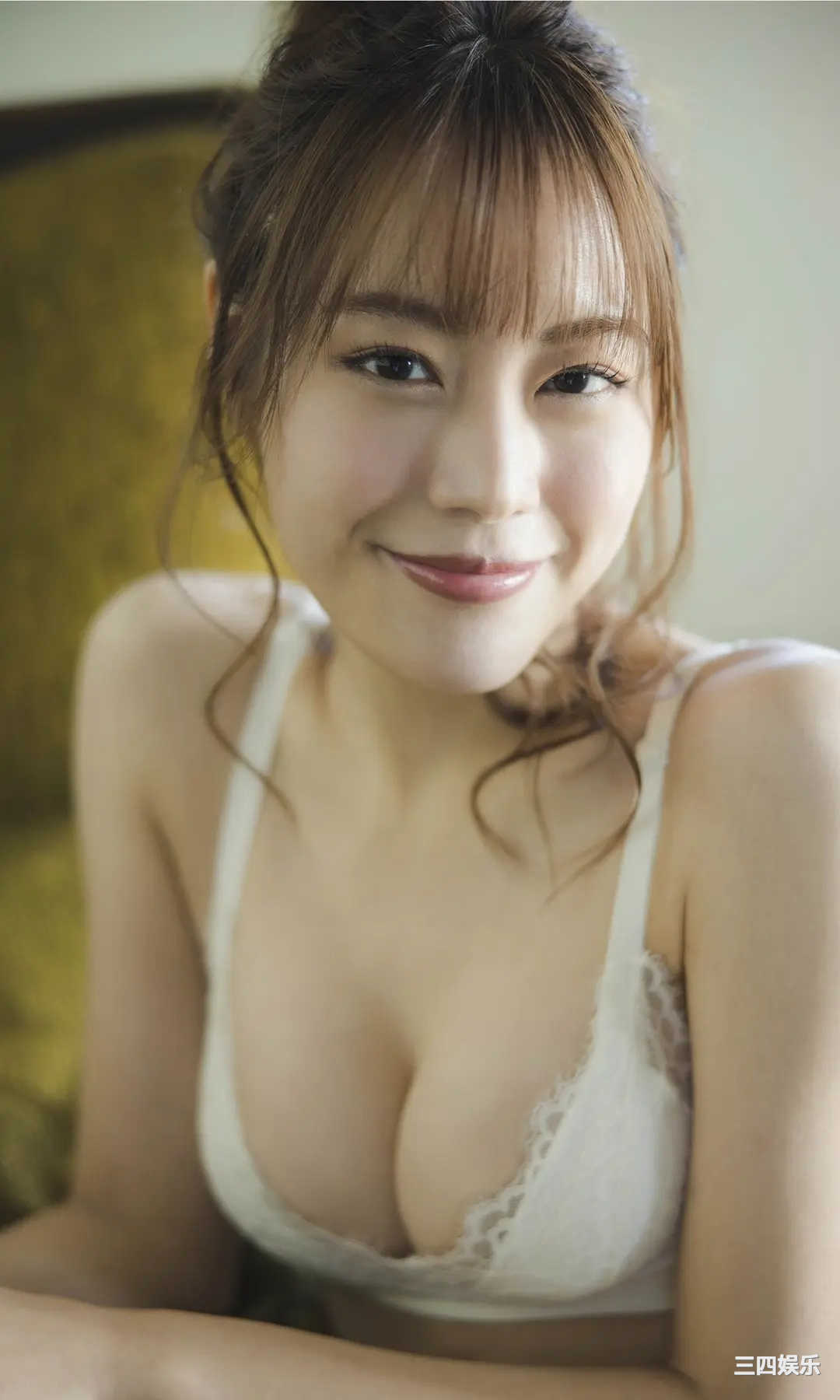 美月千佳写真集《春がきたから×××》高清全本