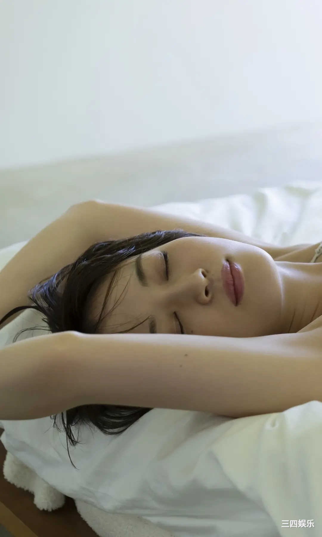 尾台彩香写真集《クセになる。》高清全本