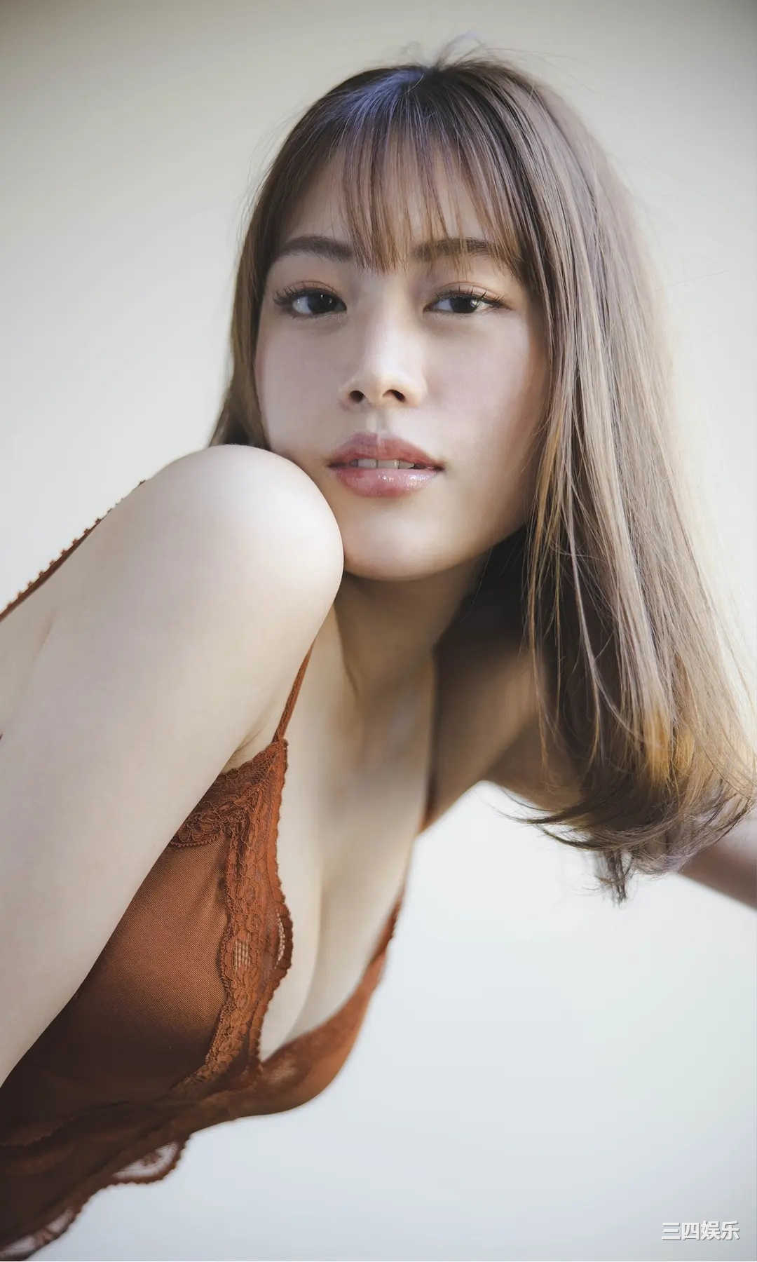 美月千佳写真集《春がきたから×××》高清全本