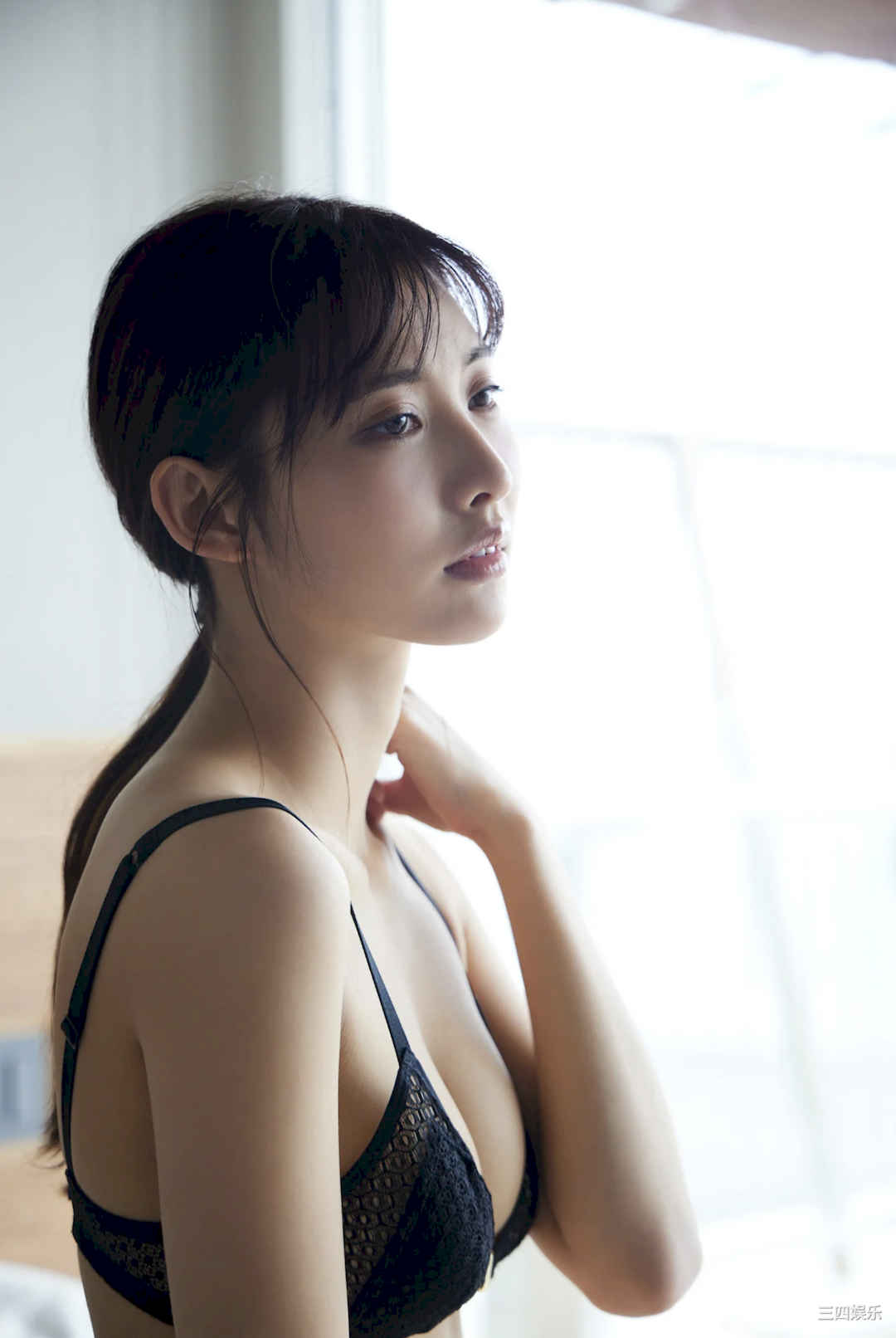 Anon写真集《Slender & Glamorous》高清全本