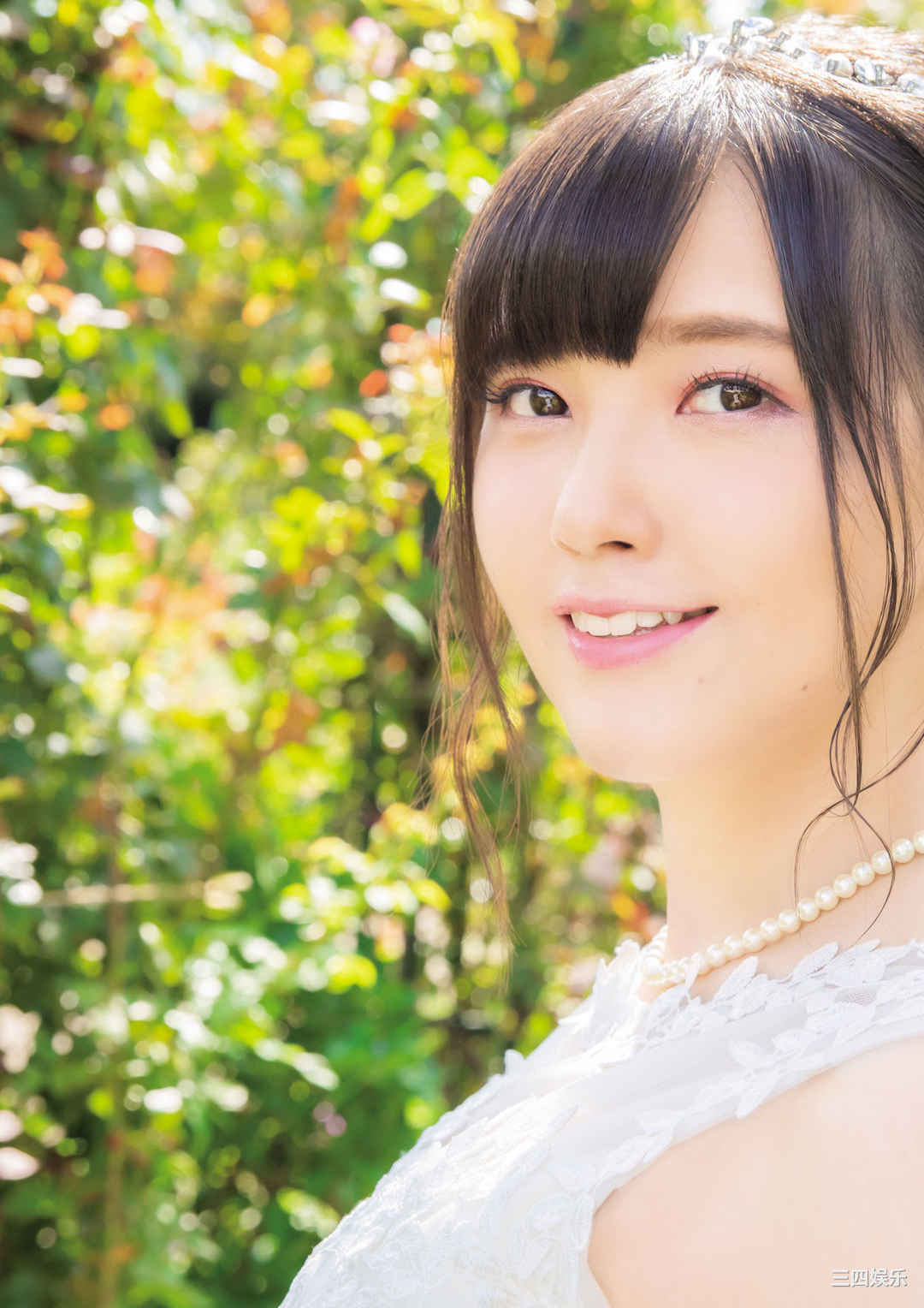 鬼头明里1ST写真集《Love Route》高清全本