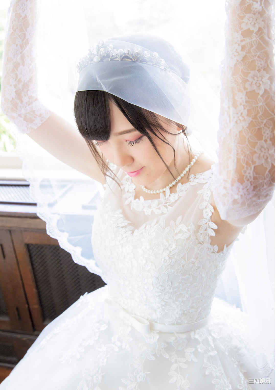 鬼头明里1ST写真集《Love Route》高清全本