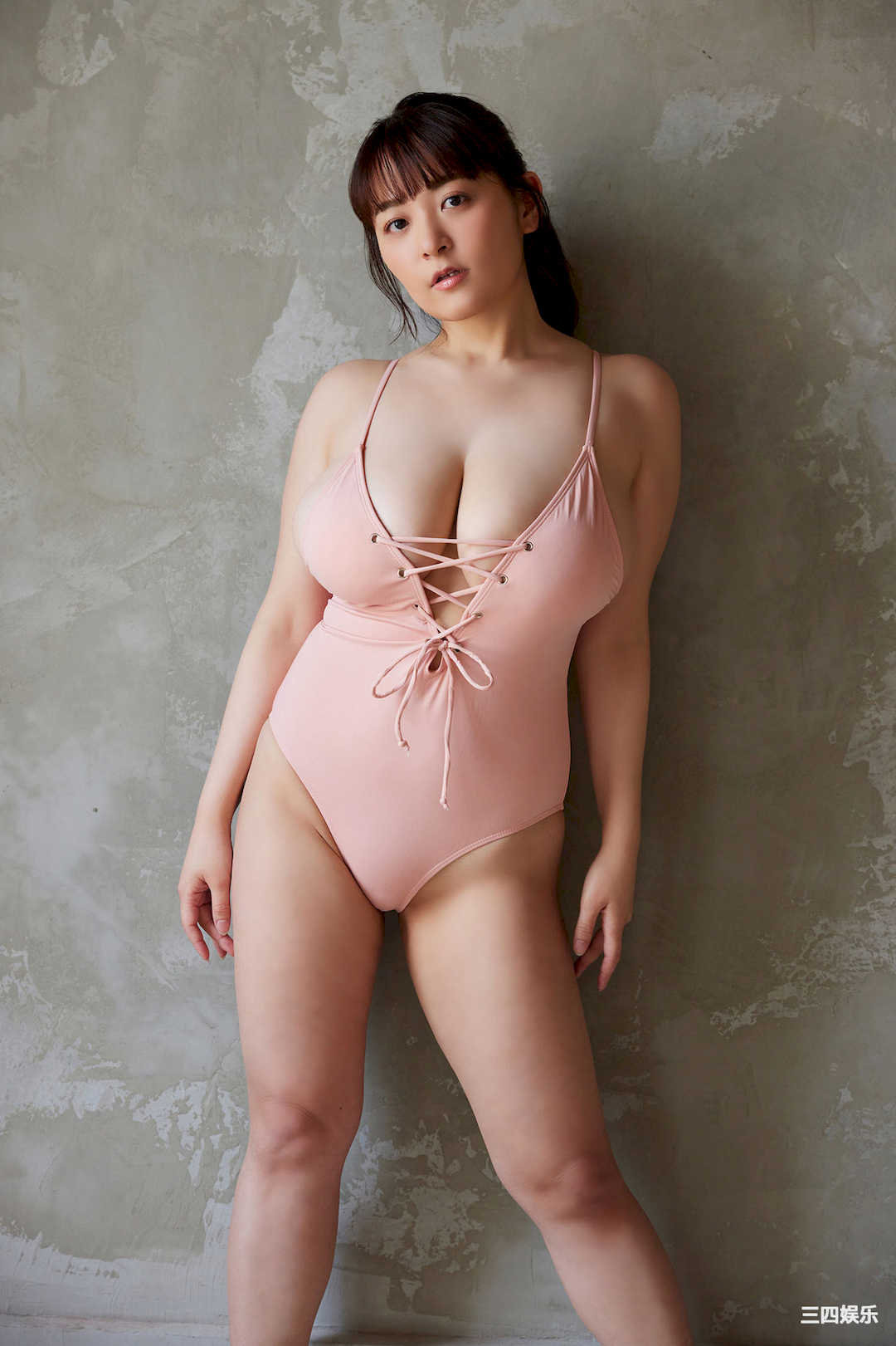 柳瀬さき写真集《このパイと～まれ》高清全本