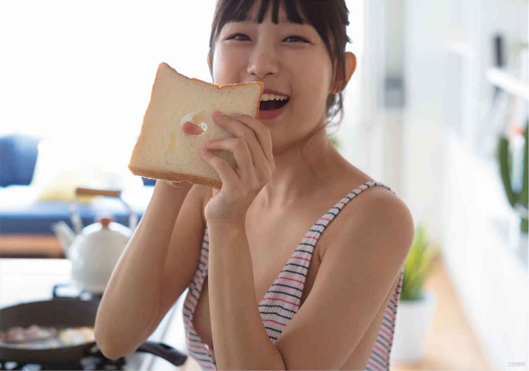 Eunji Pyo写真集《東京生活 ―Dokyo Saenghwal―》高清全本