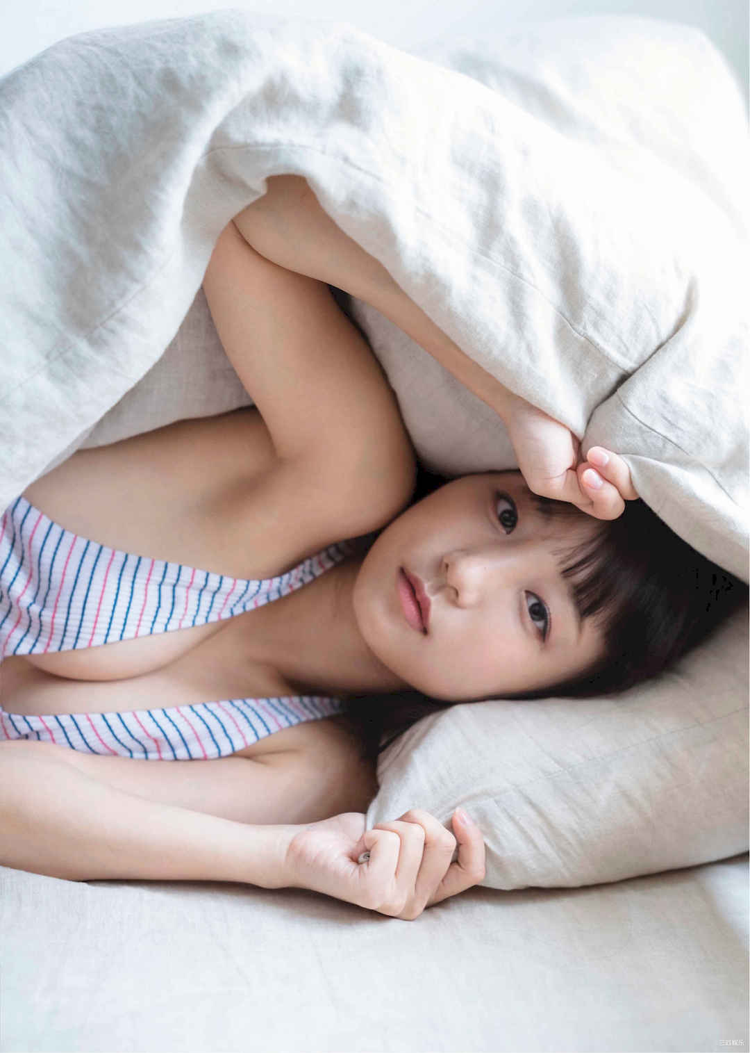 Eunji Pyo写真集《東京生活 ―Dokyo Saenghwal―》高清全本