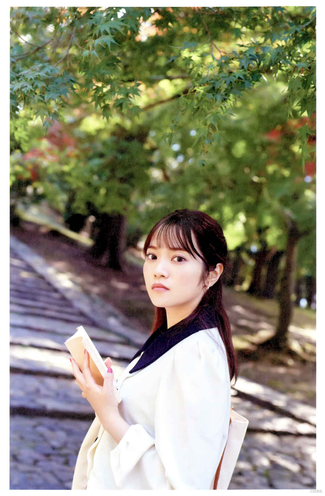 宫田爱萌1ST小说写真书《きらきらし》高清全本